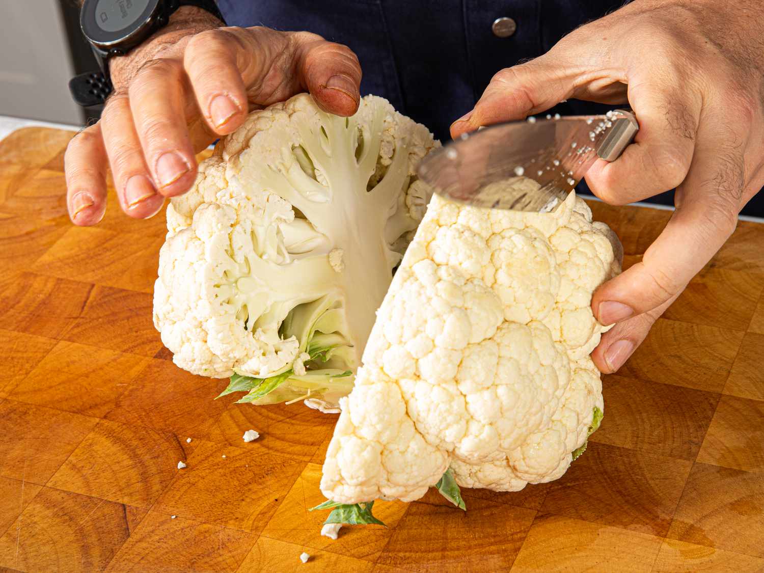 开销竞争w of cutting a cauliflower in half