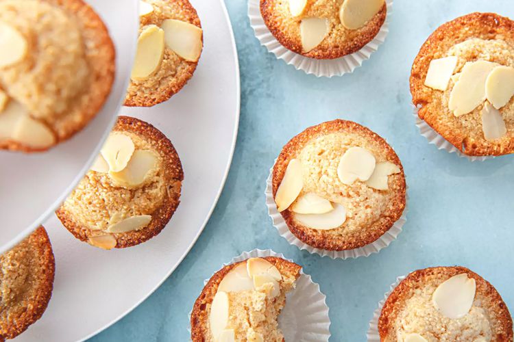 Financiers on a blue background