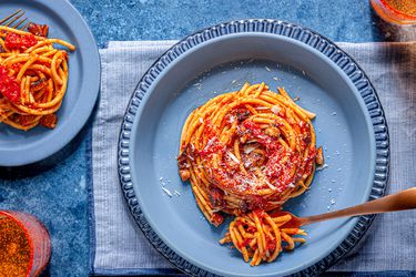 Overhead view of bucatini-all'Amatriciana